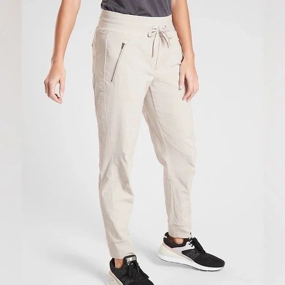 Athleta Womens Trekkie Mid Rise Legacy Jogger Pants Khaki Size 10T Tall - Picture 1 of 5